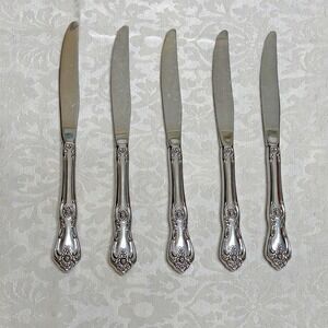 Lot WMA. Rogers Oneida PRESIDENT Premier Stainless LTD 5 Dinner Knives Set Roses